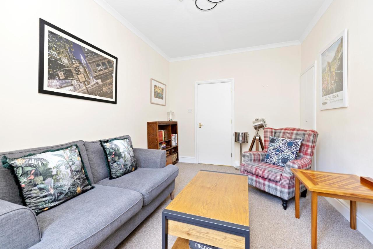 爱丁堡Joivy Modern Flat On Rose Street公寓 外观 照片