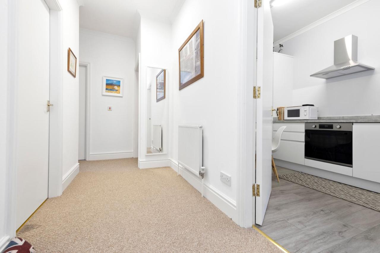 爱丁堡Joivy Modern Flat On Rose Street公寓 外观 照片