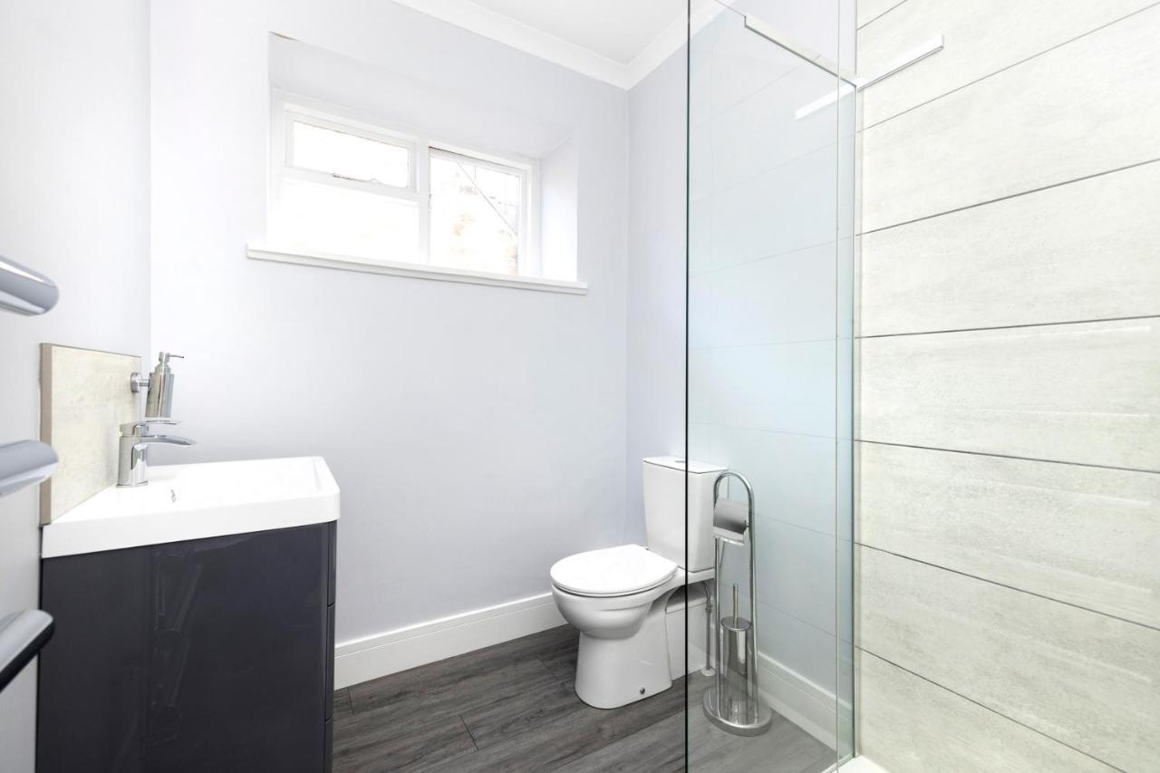 爱丁堡Joivy Modern Flat On Rose Street公寓 外观 照片