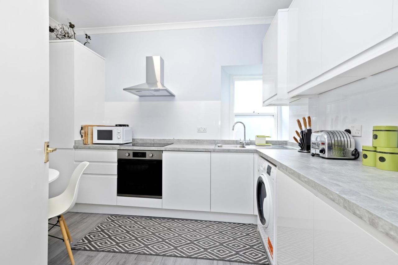 爱丁堡Joivy Modern Flat On Rose Street公寓 外观 照片
